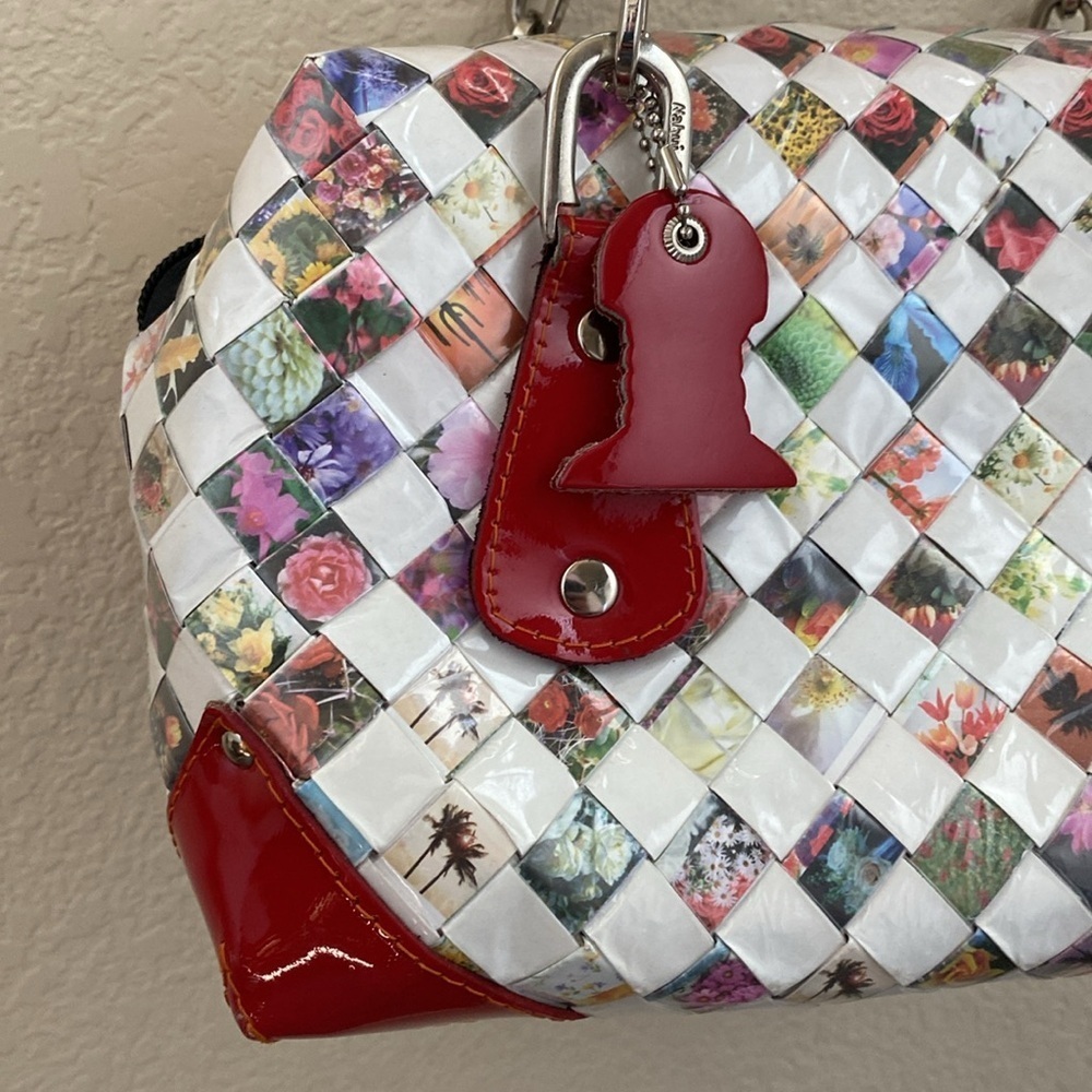 Nahui Ollin Woven Wrapper Stylish Red and White Women's Handbag. - Picture 5 of 16
